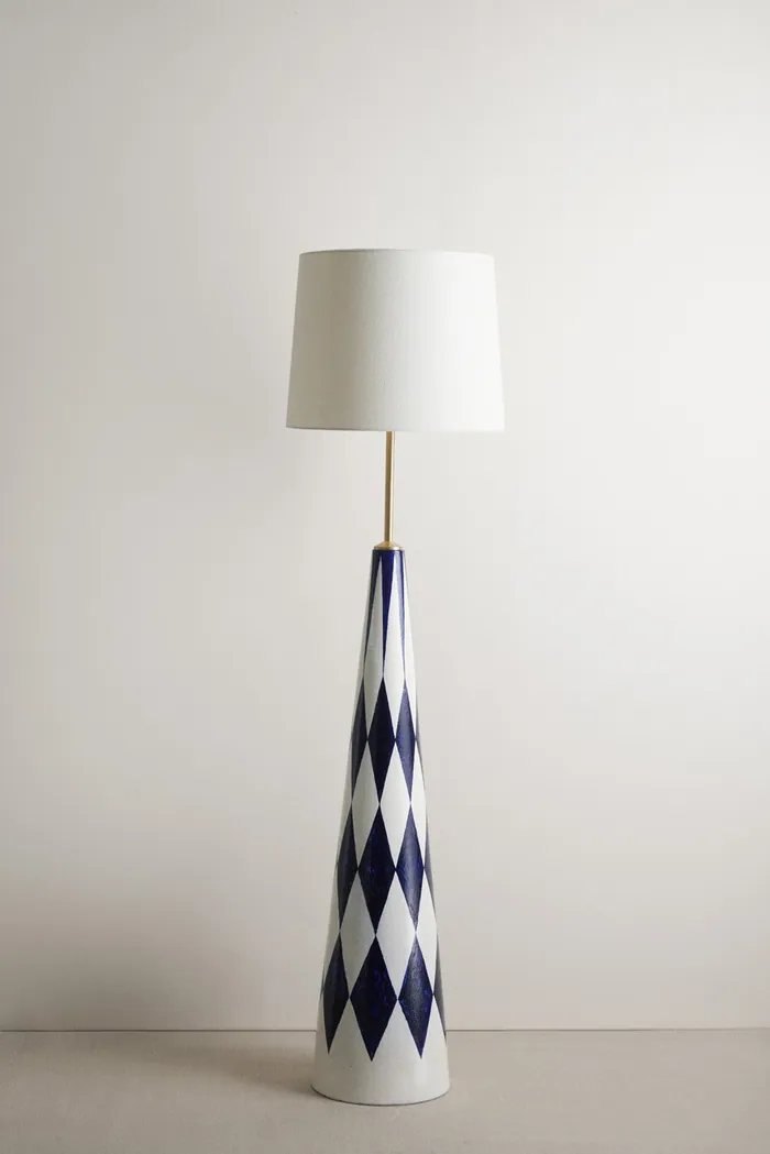 Checkered Triangle Floor Lamp (Blue)