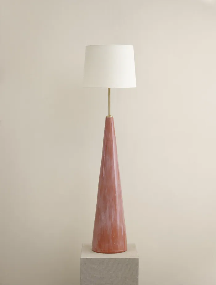 Triangle Floor Lamp (Rose)