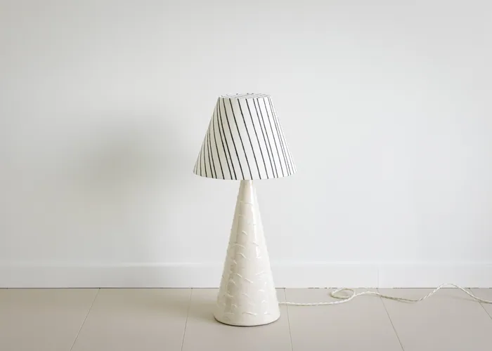 Ocean Triangle Table Lamp