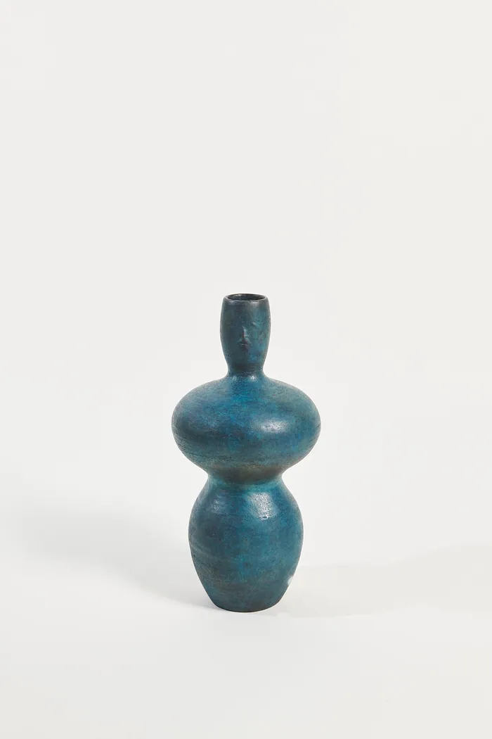 Figurine Vase