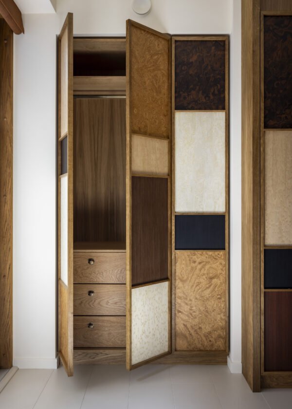 lrCRD_Composition No. 01 Wardrobe_2-kopi
